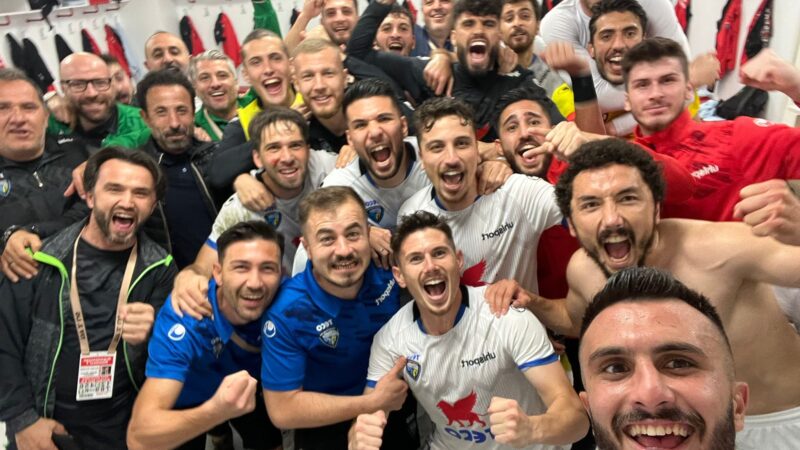 2.Lig’deki Bursa ekibi Diyarbekirspor’u ağırlıyor! Liderin maçı saat kaçta? TFF 2.Lig Kırmızı Grup'ta geçen hafta Hatay'da İskenderunspor'u 1-0 mağlup