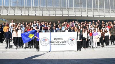 Osmangazi Belediyesi, kültür gezisi için Bursa’da bulunan Türkiye’de Okuyan Kosovalı