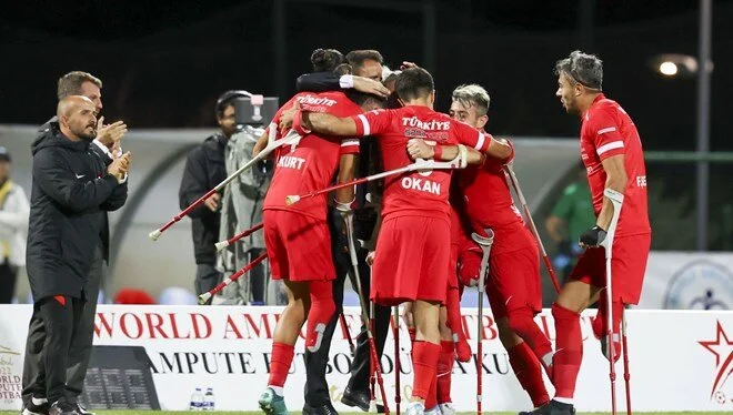 Ampute Futbol Milli Takımı çeyrek finale yükseldi Ampute Futbol Milli Takımı çeyrek finale yükseldi