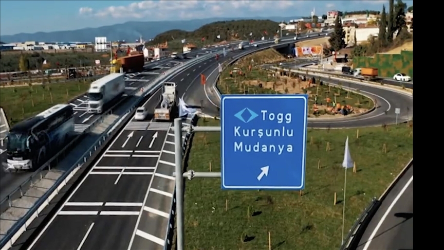 Bakan’dan Togg fabrikasına giden yollara ilişkin videolu paylaşım