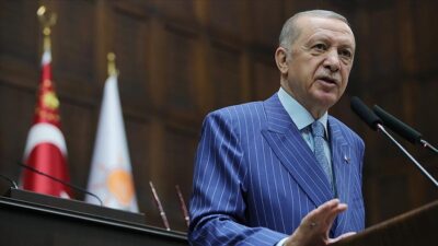 Cumhurbaşkanı Erdoğan: Başörtüsünü Anayasa ile çözelim