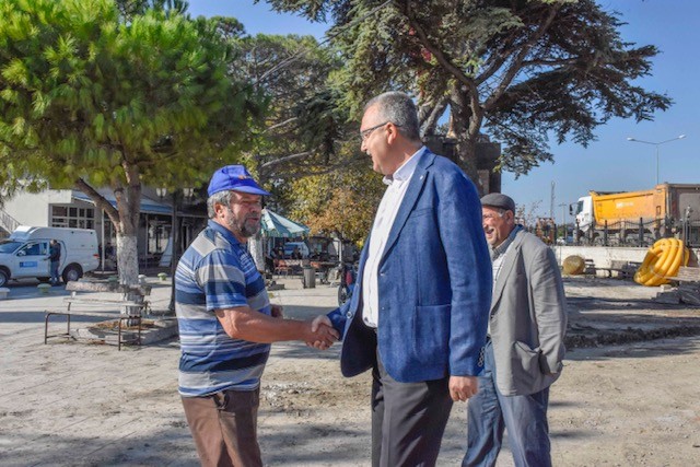 Uluabat Mahallesini rahatlatacak alt geçitte çalışmalar başladı Uluabat Mahallesini rahatlatacak alt geçitte çalışmalar başladı