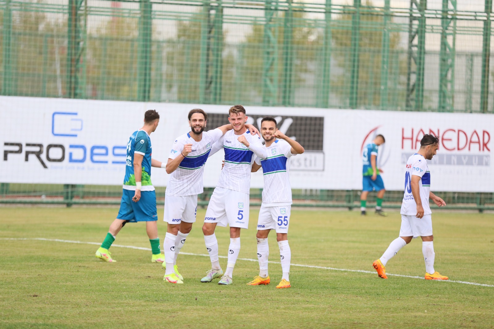 3.Lig’deki Bursa ekibi Aydın’da liderlik peşinde! Kritik maç saat kaçta? 3.Lig’deki Bursa ekibi Aydın’da liderlik peşinde! Kritik maç saat kaçta?