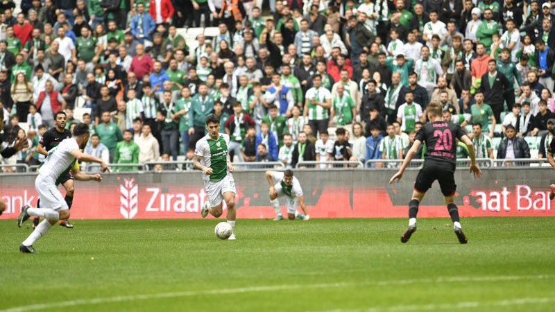 Isparta 32 Spor cephesinden Bursaspor açıklaması Isparta 32 Spor Teknik Direktörü Hakan Yılmaz, Bursaspor karşısında aldıkları
