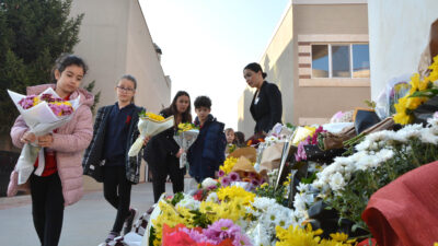 Atatürk’e saygı ve özlemle…