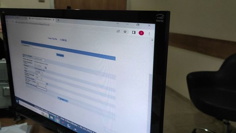 Doktorun sistemini ele geçirip, erkek hastaya ‘hamile’ raporu verdiler Doktorun sistemini ele geçirip, erkek hastaya ‘hamile’ raporu verdiler