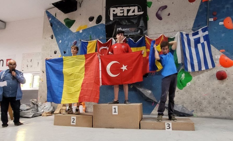 İnegöllü sporcu iki haftada 2 Balkan şampiyonluğu kazandı