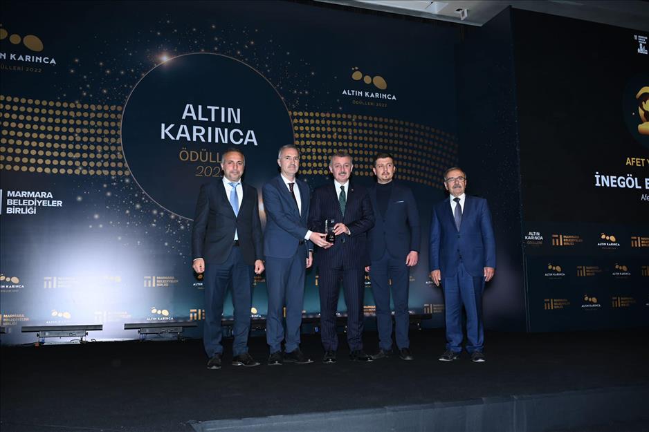 İnegöl Belediyesi’ne ‘Afet Çantası’ uygulamasıyla bir ödül daha