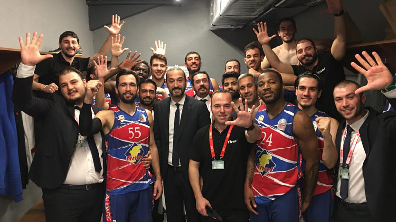 Bursa ekibi durdurulamıyor! Zirvede tek başına Bursa ekibi durdurulamıyor! Zirvede tek başına