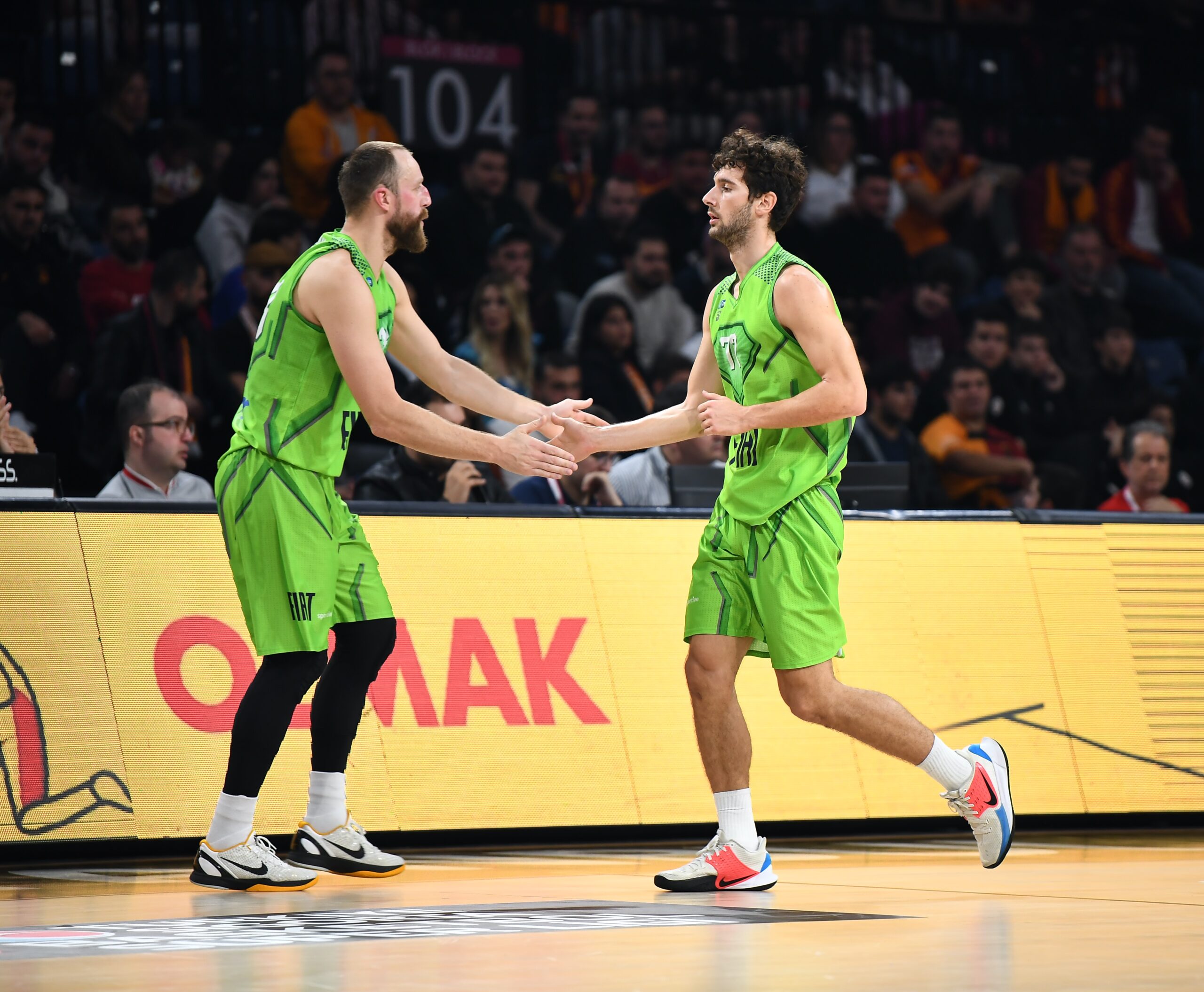 TOFAŞ, Fenerbahçe’nin konuğu oluyor! Zorlu maç saat kaçta hangi kanalda? TOFAŞ, Fenerbahçe’nin konuğu oluyor! Zorlu maç saat kaçta hangi kanalda?