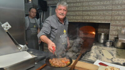 Bursa’ya ‘Tava’yı sevdiren şef!