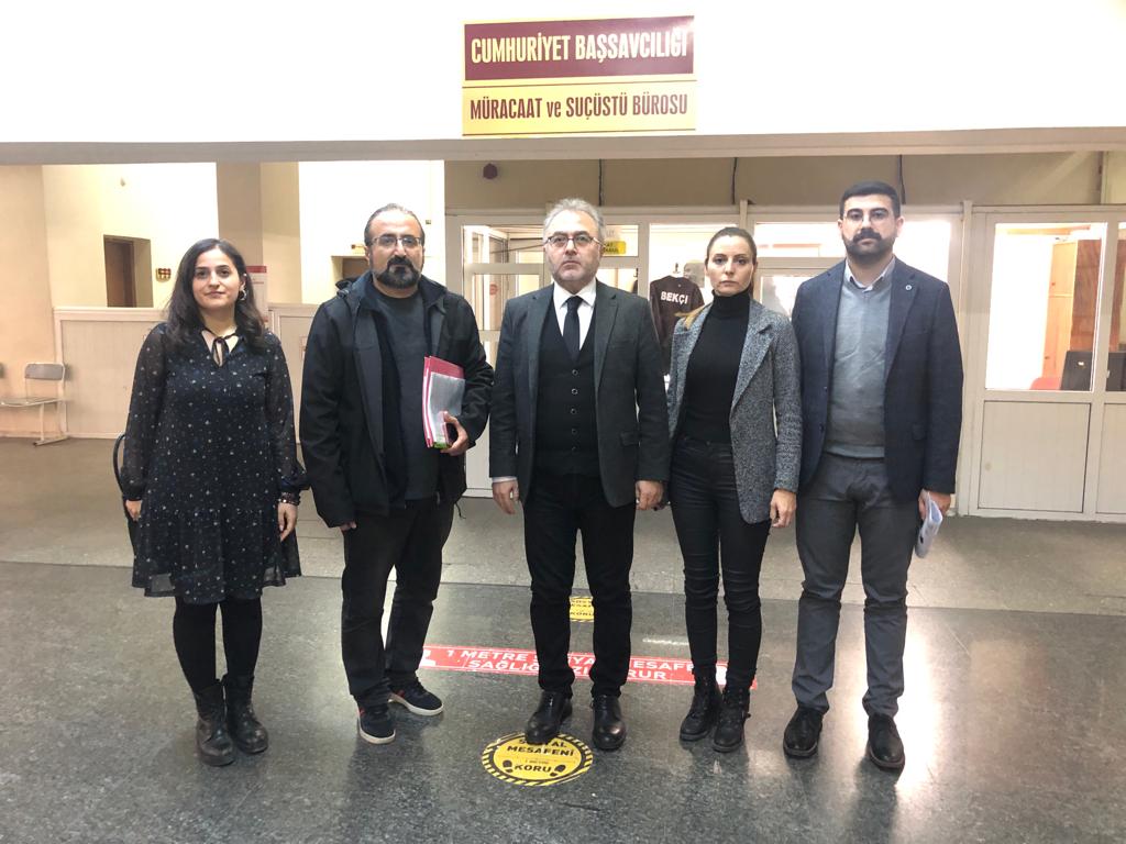 Bursa’da öğretmene suç duyurusu! Alevilerle ilgili nefret söylemi iddiası… Bursa’da öğretmene suç duyurusu! Alevilerle ilgili nefret söylemi iddiası…