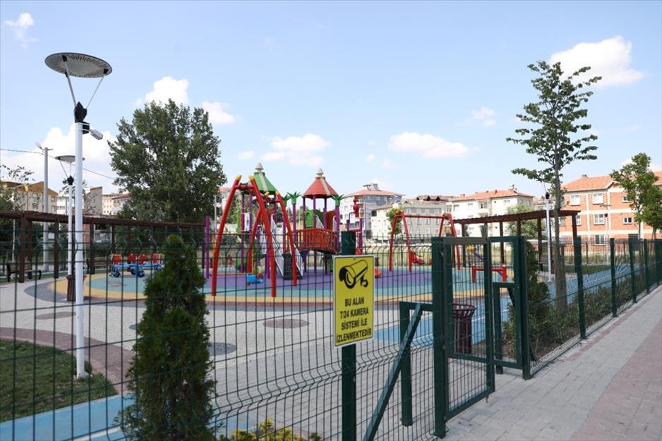 İnegöl’de parklar 7/24 gözetim altında