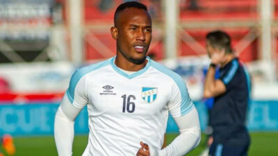 22 yaşındaki futbolcu antrenmanda hayatını kaybetti