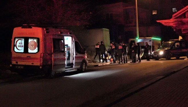 Denizli’de vahşi cinayet: Karısını boş araziye götürüp başını kesti Denizli’de vahşi cinayet: Karısını boş araziye götürüp başını kesti