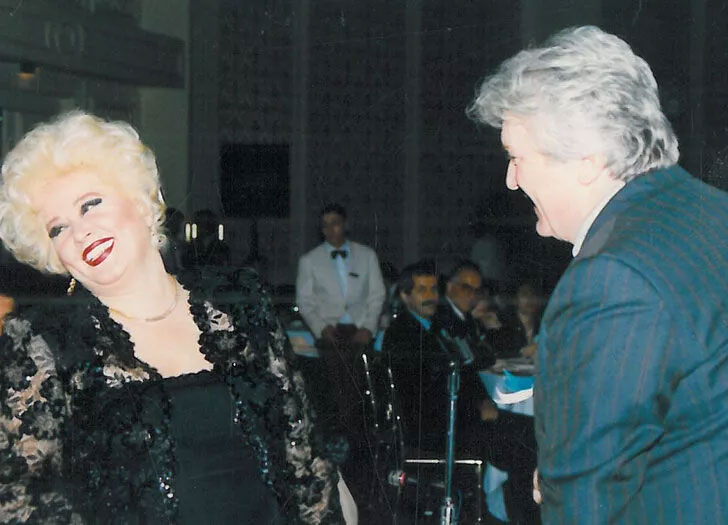 Ünlü şarkıların bestekârı vefat etti!