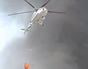 Bursa’da yangın söndürme helikopterleri o fabrikaya sorti yapıyor