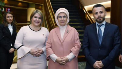 Emine Erdoğan sayesinde Bursa’da okuma yazma öğrendiler