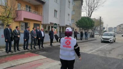 Bursa’da okul önlerinde kurallara uymayan sürücülere bu ekip ceza yazacak
