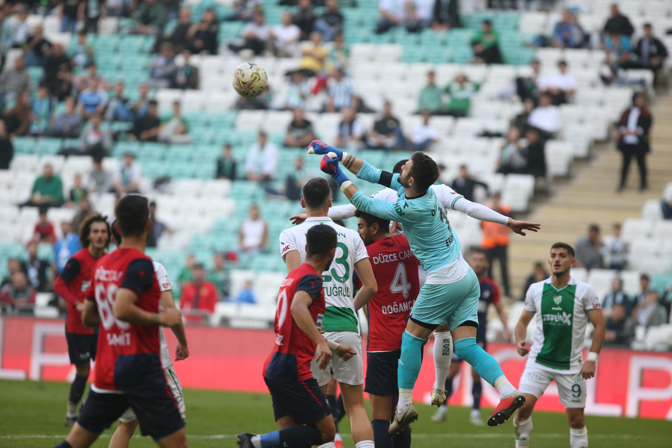 Bursaspor çok istedi ama olmadı! Nefes kesen maçta… Bursaspor çok istedi ama olmadı! Nefes kesen maçta…