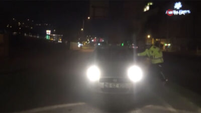 Görüntüler Bursa’dan… Polisi görünce panikledi