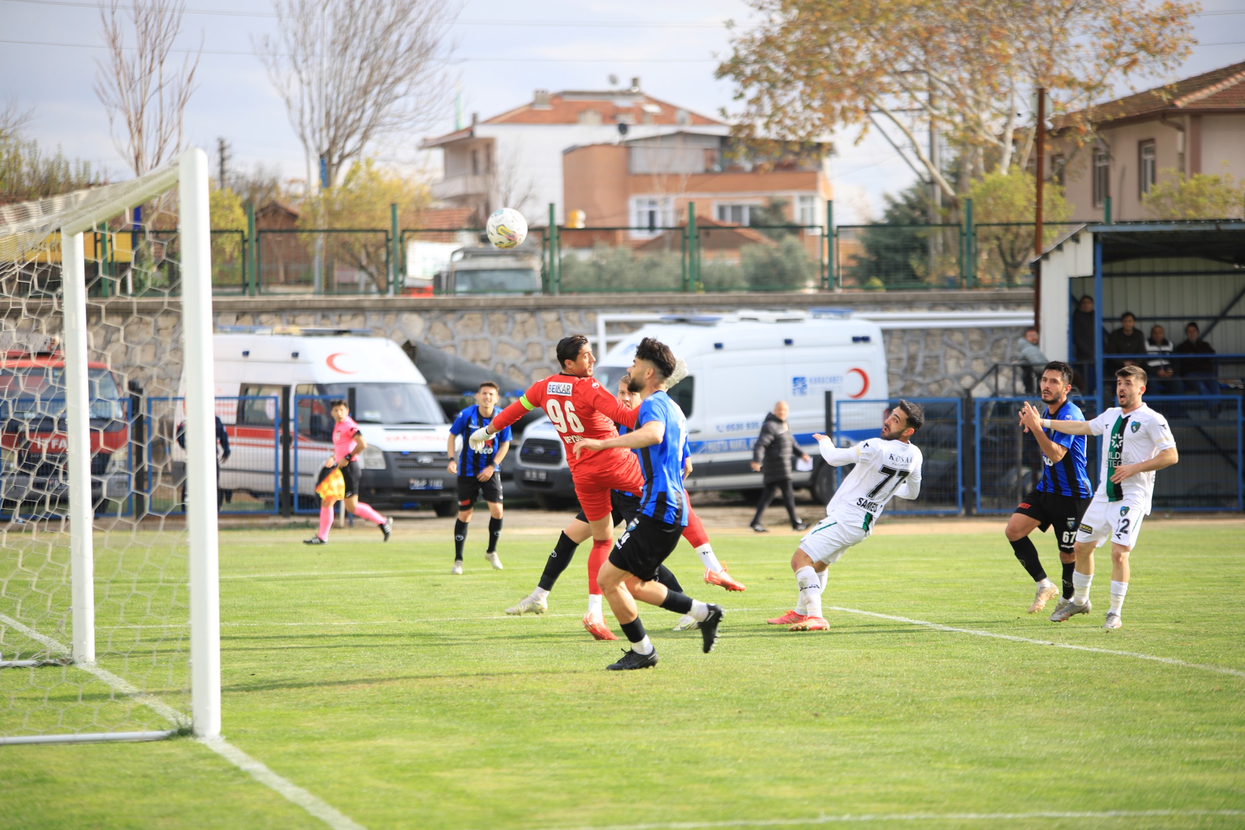 2.Lig’deki Bursa ekibine 90+9’da büyük şok! 2.Lig’deki Bursa ekibine 90+9’da büyük şok!