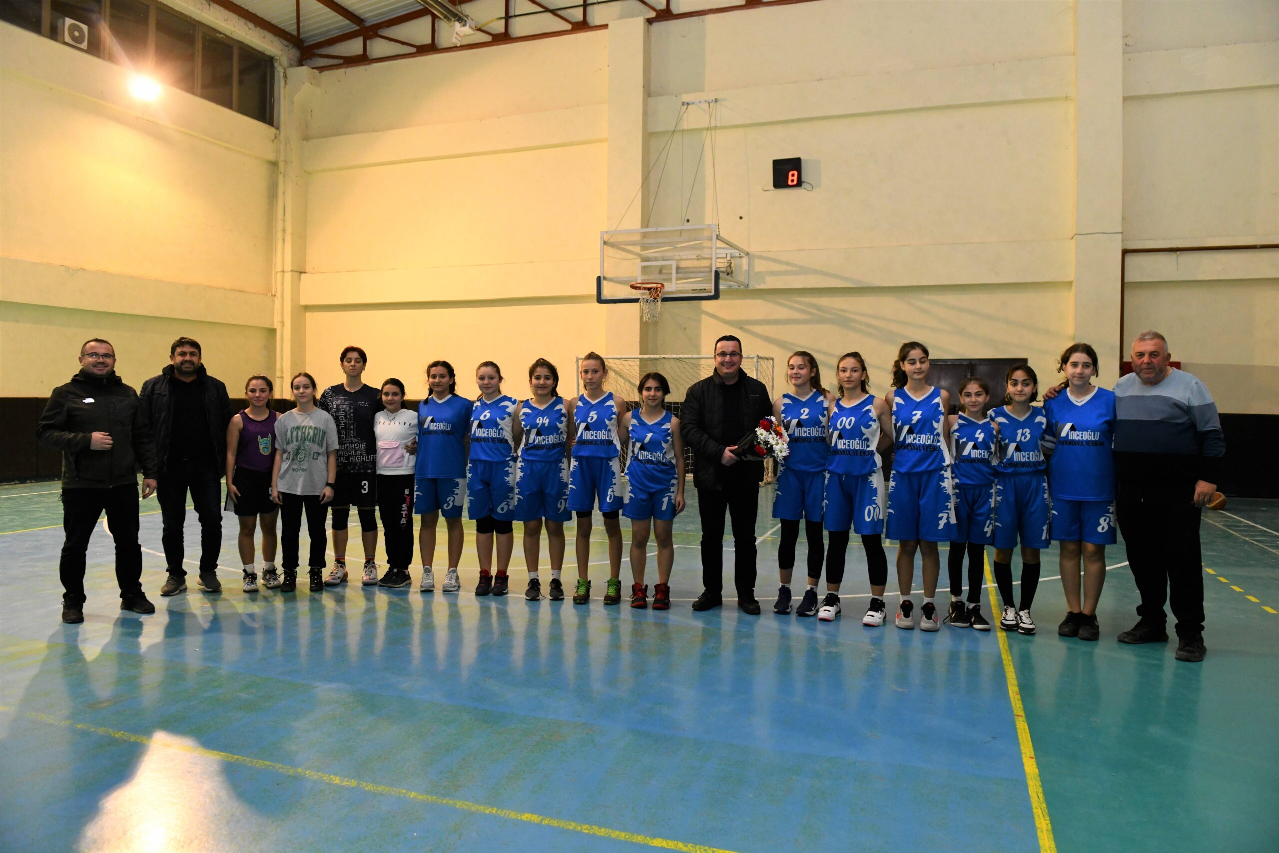 Mustafakemalpaşaspor Belediye U-14 takımı Türkiye finallerine hazırlanıyor