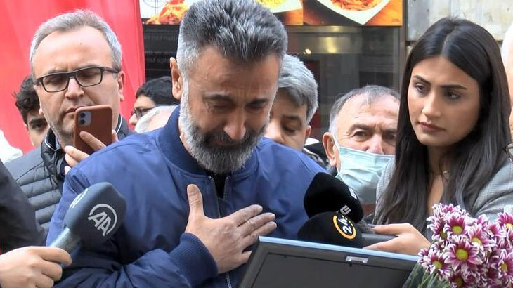 İstiklal Caddesi’nde en acı an! Eşi ve kızını kaybettiği noktaya geldi