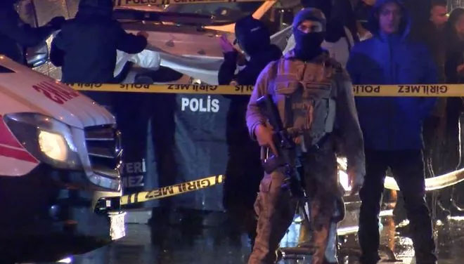 Silahlı çatışma: Polise ateş açtı! 1 ölü, 1’i polis 2 yaralı