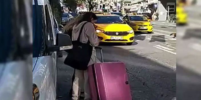 1 saatlik çile! Bavullu 2 kadını hiçbir taksici almadı