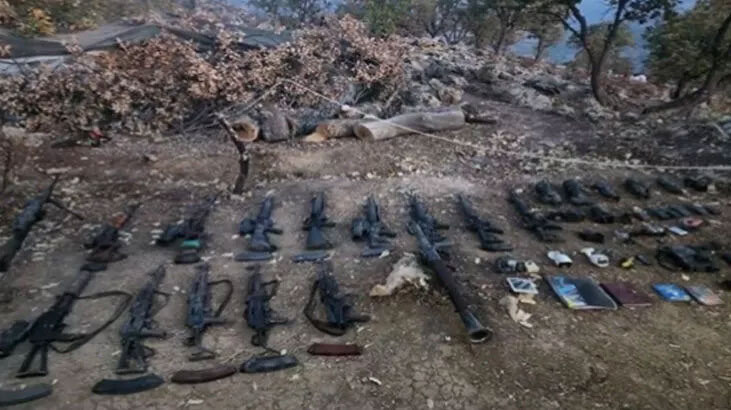 MSB görüntüleri paylaştı! Pençe Kilit bölgesinde sıcak çatışma MSB görüntüleri paylaştı! Pençe Kilit bölgesinde sıcak çatışma