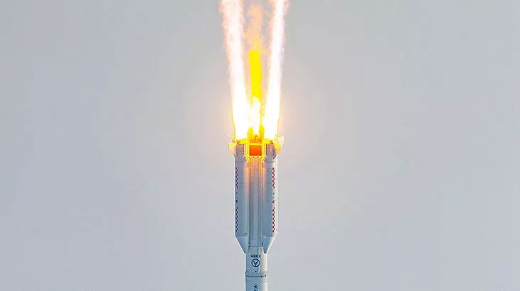 Çin roketinin düştüğü yer belli oldu!