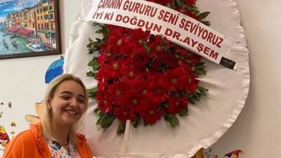 ‘Sahte doktor’ inandırıcı olmak için kendi adına çelenk bile yaptırmış