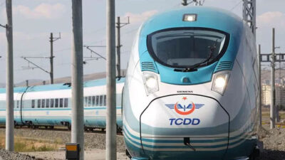 Hızlı tren uçakla yarışacak! Ankara-İstanbul arasını 80 dakikaya indirecek projenin detayları ortaya çıktı…