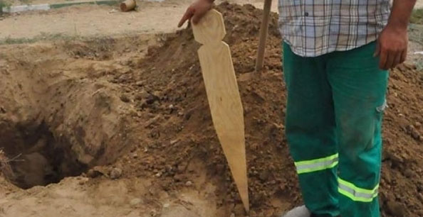 Mezar tahtası satın alınacak