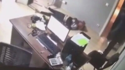 Site yöneticisiyle kiracının çöp kavgası! Saç saça kavga ettiler