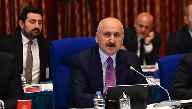 Bakan Karaismailoğlu: Ankara-Sivas hızlı tren hattı bittiğinde seyahat süresi 2 saate düşecek