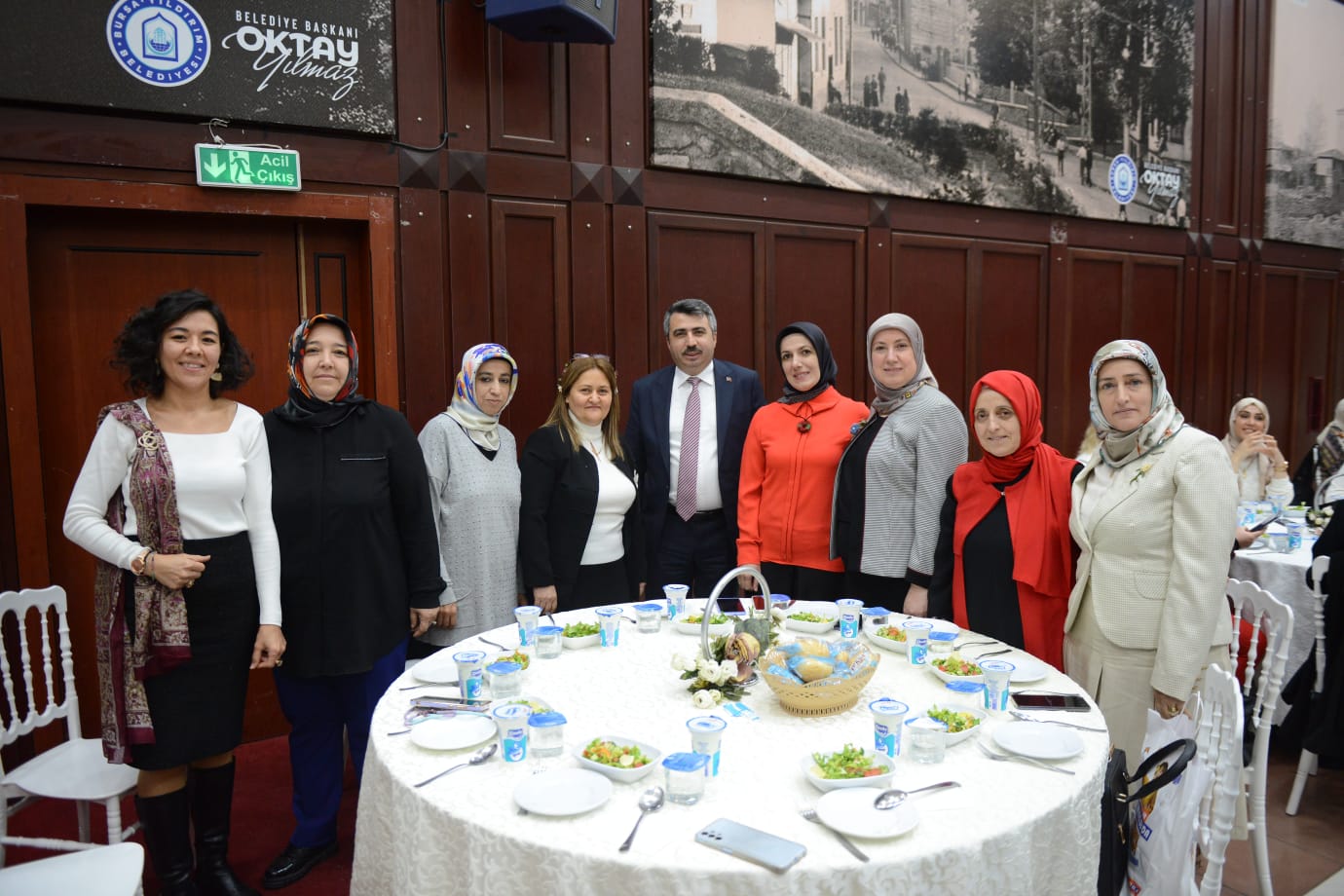 Bursa’da Başkan Yılmaz 24 Kasım’da öğretmelerle buluştu