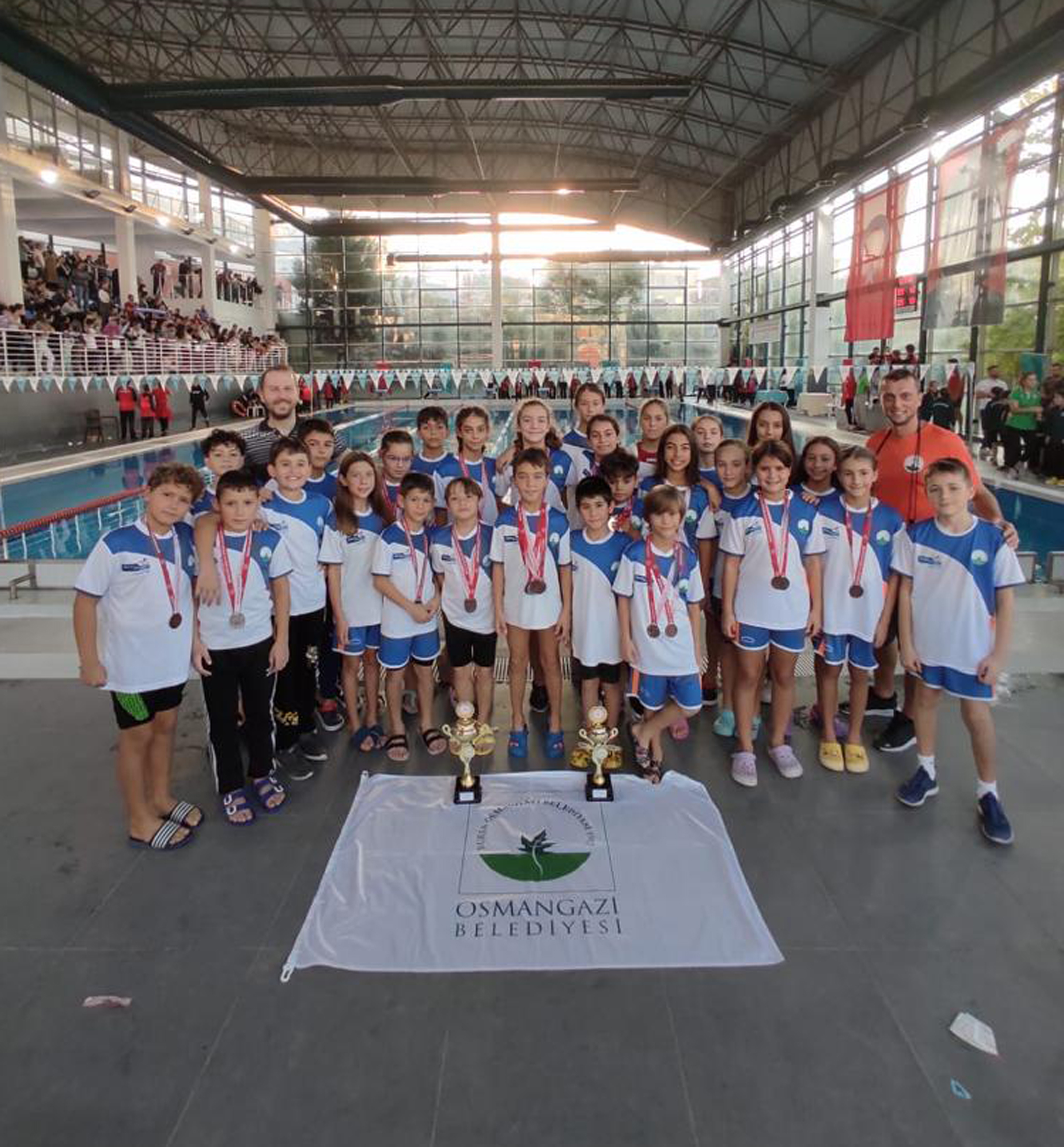 Osmangazili yüzücüler madalyaya doymuyor