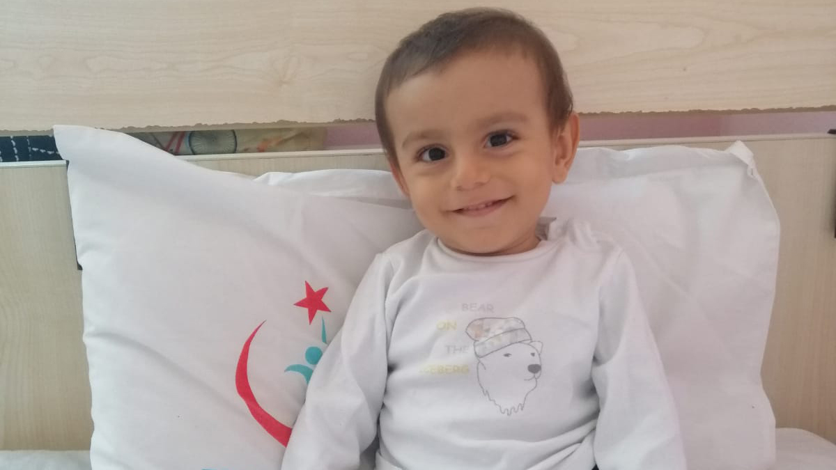 Bursa’da SMA’lı minik Göktuğ yardım bekliyor