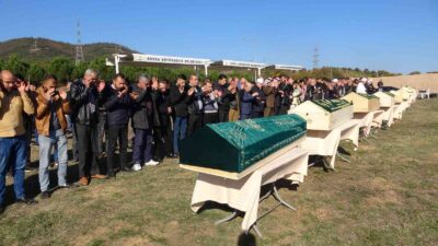 8’i çocuk 9 kişi… Bursa’da yangında hayatını kaybedenlere son görev