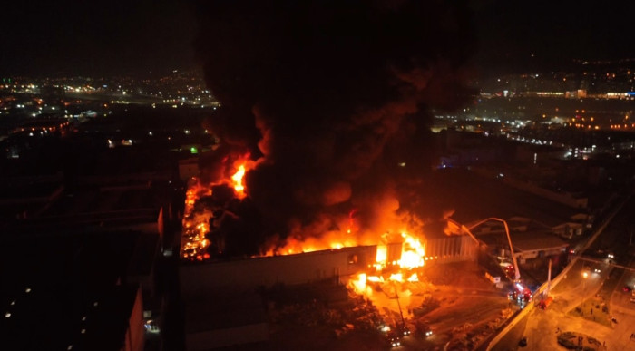 Bursa’da tekstil fabrikasında çıkan yangın ile ilgili flaş gelişme!