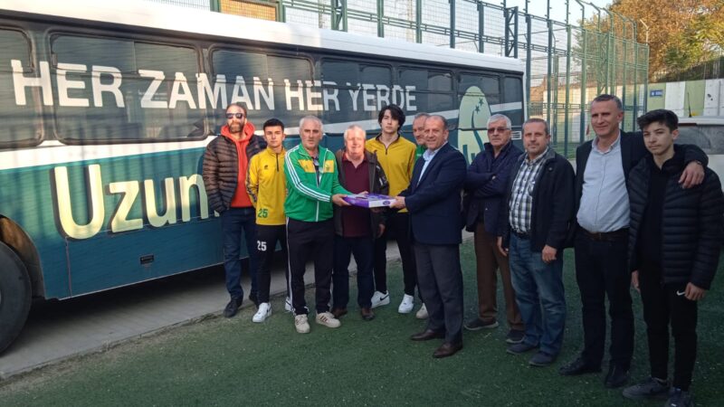 Bursalı Trakyalılar’dan anlamlı ziyaret BAL Ligi'nde geçtiğimiz hafta İnegöl Doğugücü'nün konuğu olan Uzunköprüspor'u Bursa'daki