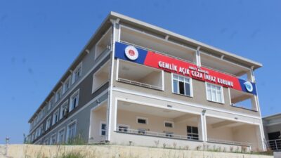 Açık cezaevlerindeki izin süreleri uzatıldı