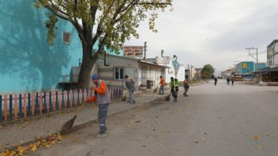 İnegöl Belediyesi’nden sanayide detaylı temizlik