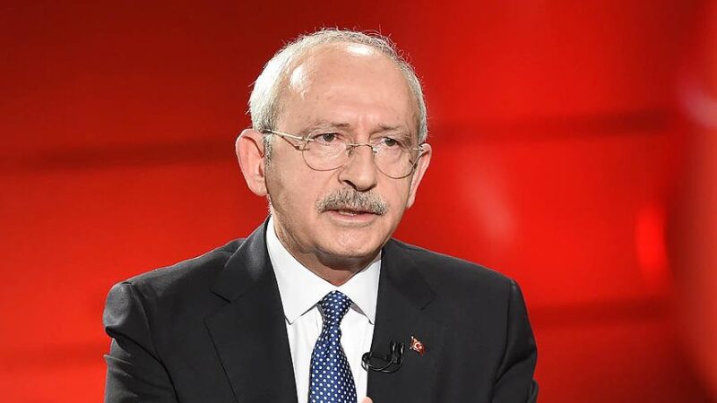 CHP Genel Başkanı Kemal Kılıçdaroğlu, partisini en kısa zamanda kurultaya
