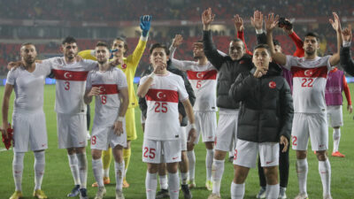 A Milli Futbol Takımı, Gaziantep'te oynanan özel maçta Çekya'yı 2-1
