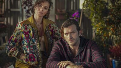 Özge Özpirinçci ile Kıvanç Tatlıtuğ, bir kez daha partner oldu