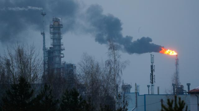 Rus petrolünün Ukrayna üzerinden sevkiyatı durdu