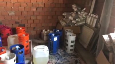 Bursa’da sahte makyaj malzemesi ve parfüm operasyonu